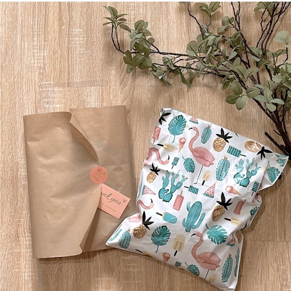 VELVET HEART OVERSIZED MINI FRAYED DRESS SIZE S - Picture 9 of 9